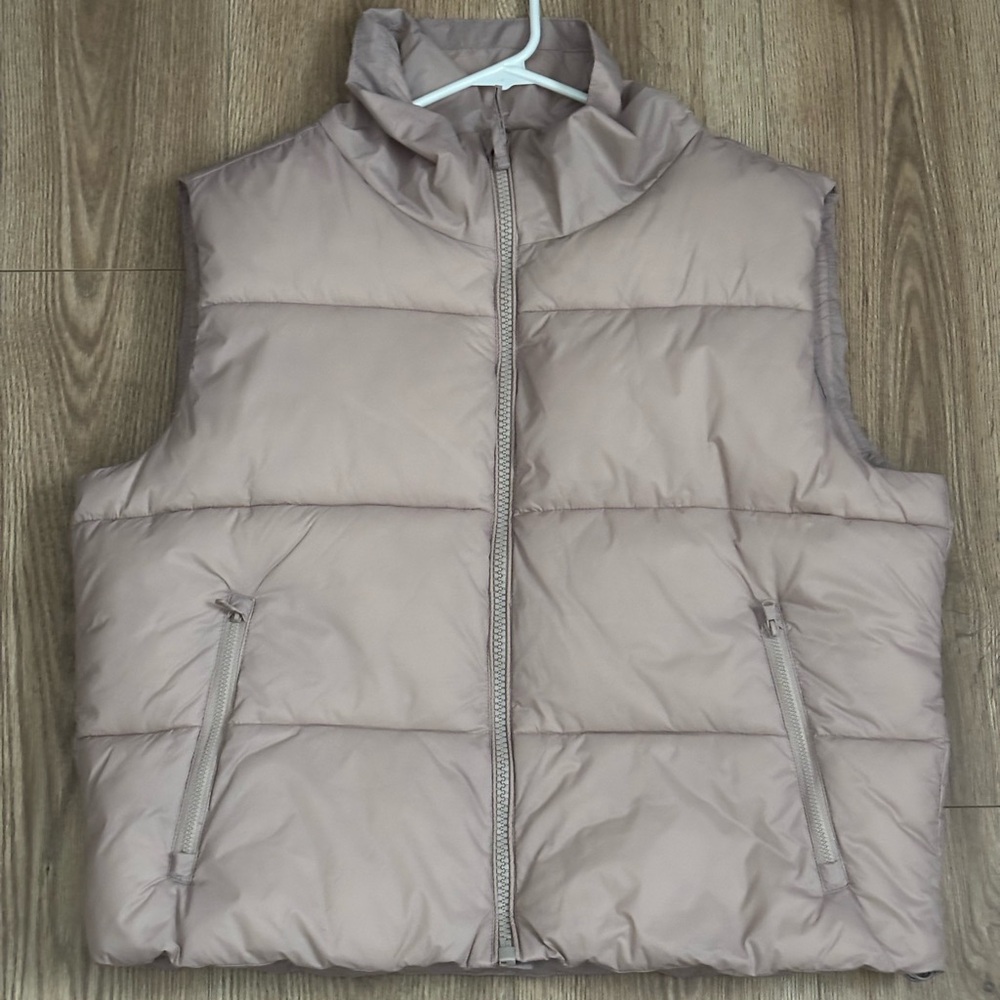 Old Navy Puffer Vest Women's Size L Light Sorrel